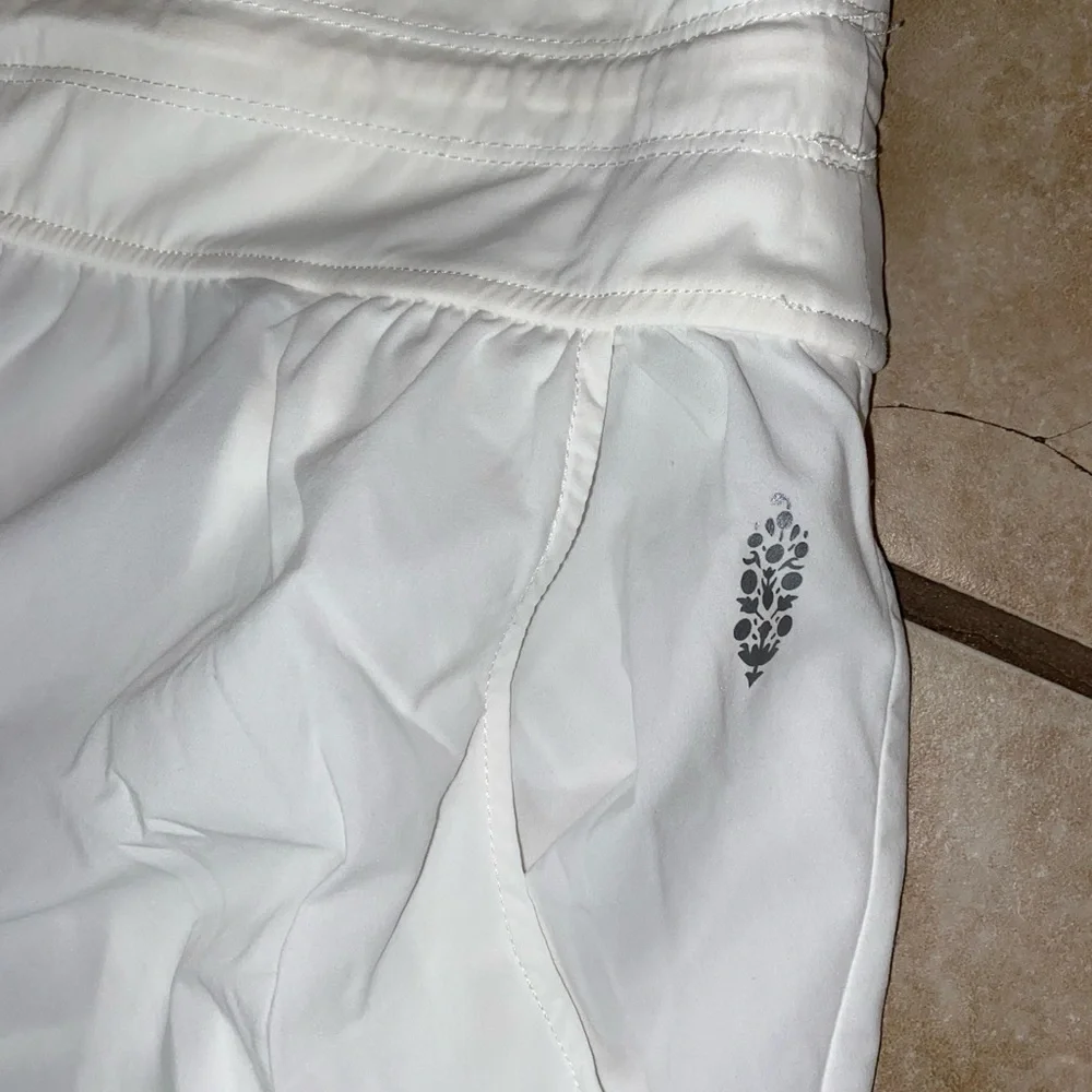 Free people movement pants size small - Picture 3 of 7